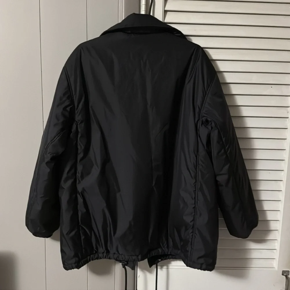 ARITIZIA TNA COACHES JACKET - Picture 7 of 9